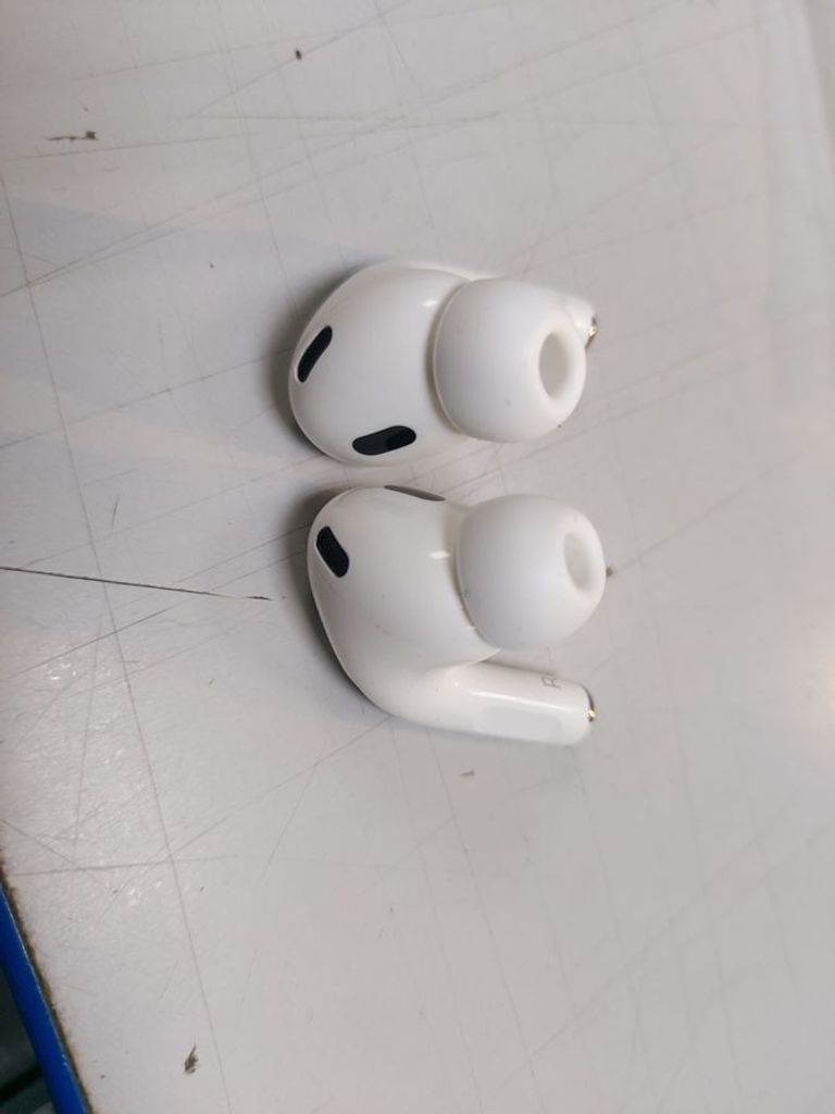 Розпродаж Apple airpods pro 2nd generation with magsafe charging case usb-c, продавець Техноскарб
