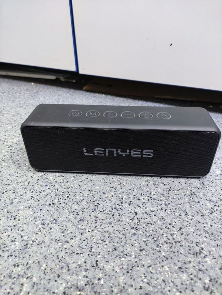 Купить Lenyes s806 Б/У