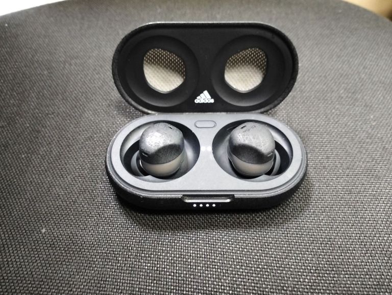 Adidas headphones fwd-02 Код:01-200527228. Изображение 11