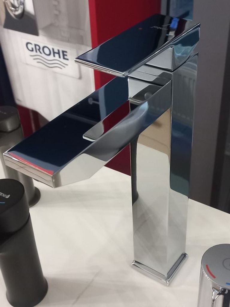 Купить Jaquar Kubix-F KUB-CHR-35009NFB Б/У