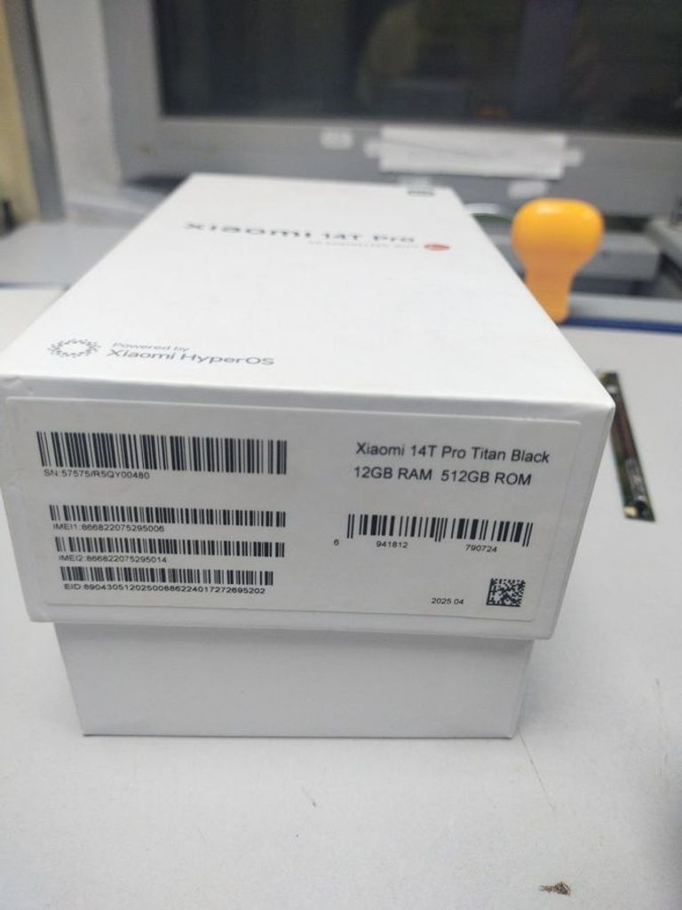 Дешиво Xiaomi 14t pro 12/512gb с ломбарда