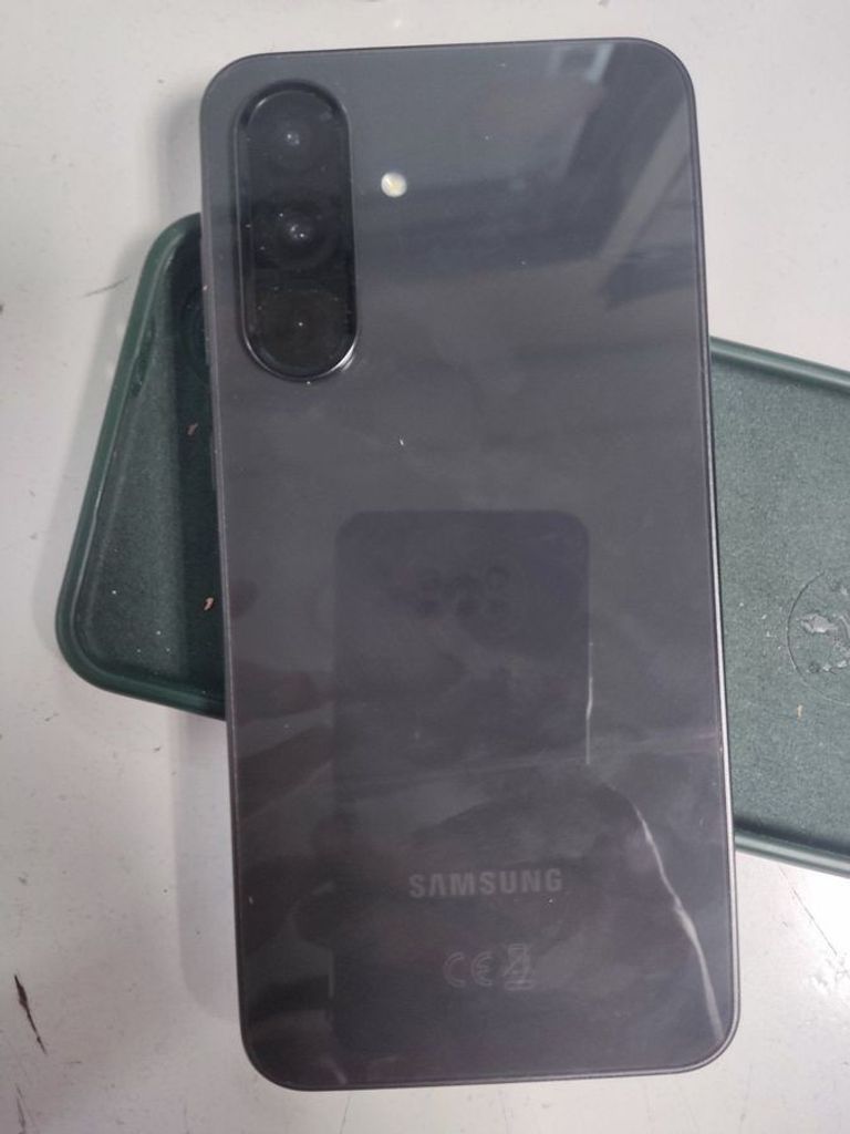 Купить Samsung galaxy a36 5g 8/256gb Б/У