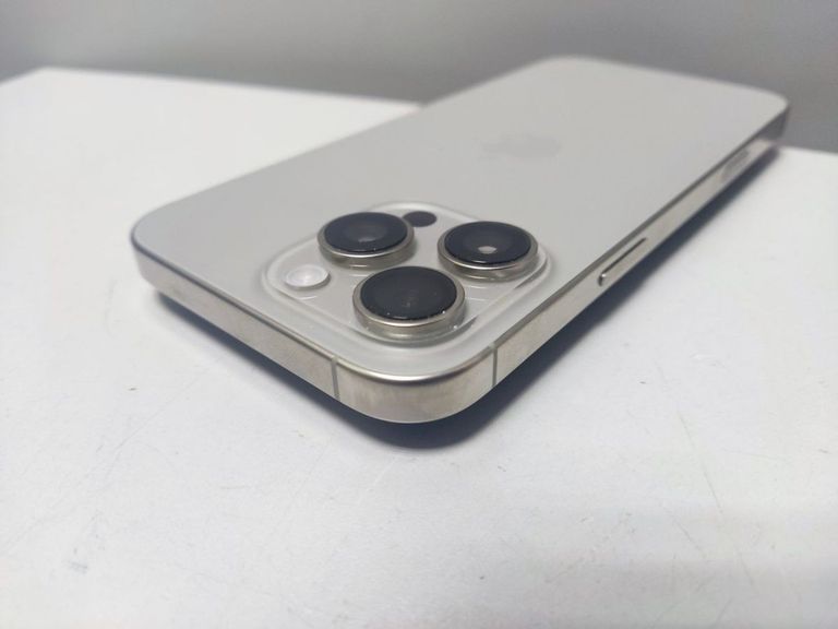 Apple iphone 16 pro max 256gb Код:01-200819051. Зображення 6