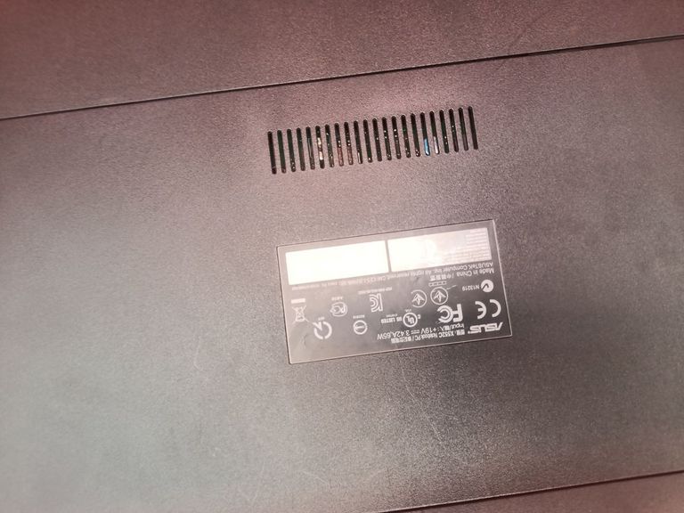 Asus 15/celeron 1007u ddr3/4gb ddr3/hdd 500 gb/ssd *відсутній/*інтегрована Код:01-200842986. Изображение 6