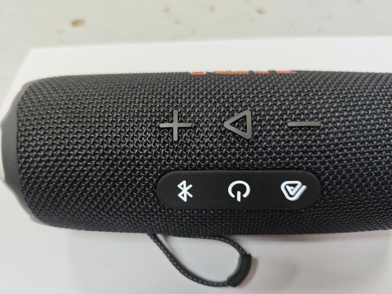 Объявление Jbl flip 7 Б/У