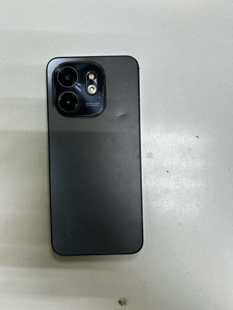 Дешево Infinix smart 9 3/64gb з ломбарду