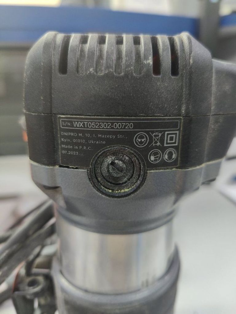 Оголошення Dnipro-M er-70s Б/У