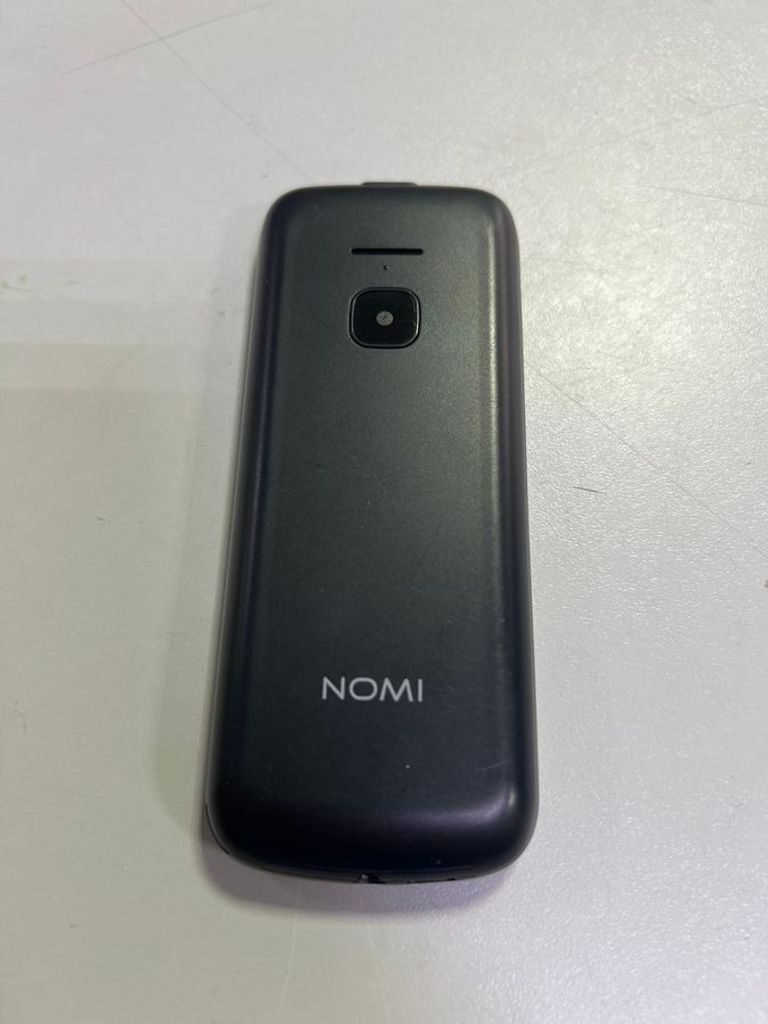 Дешево Nomi i2403 з ломбарду