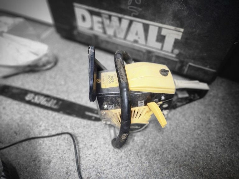 Купити Sigma 2.4кВт шина 45см шаг 0.325 (5605491) Б/У