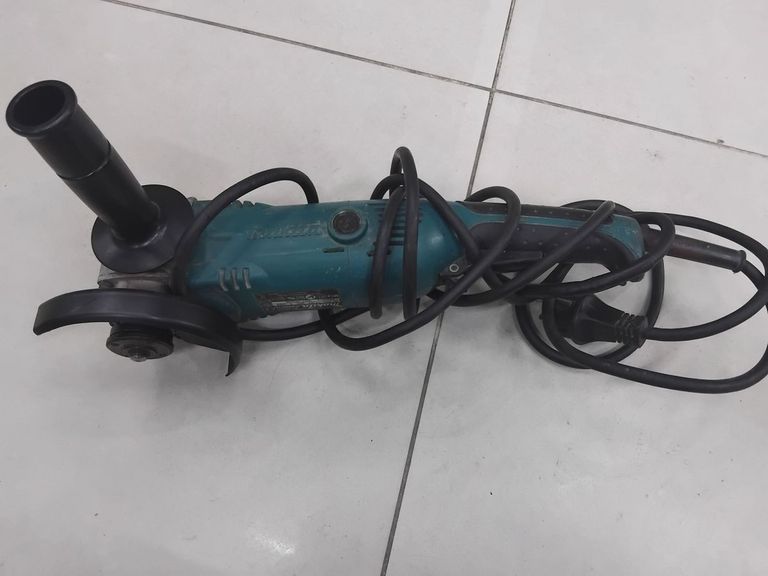 Купить Makita GA6021C Б/У