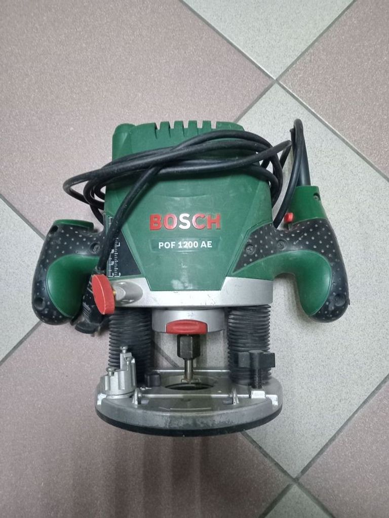 Купити Bosch pof 1200 ae Б/У