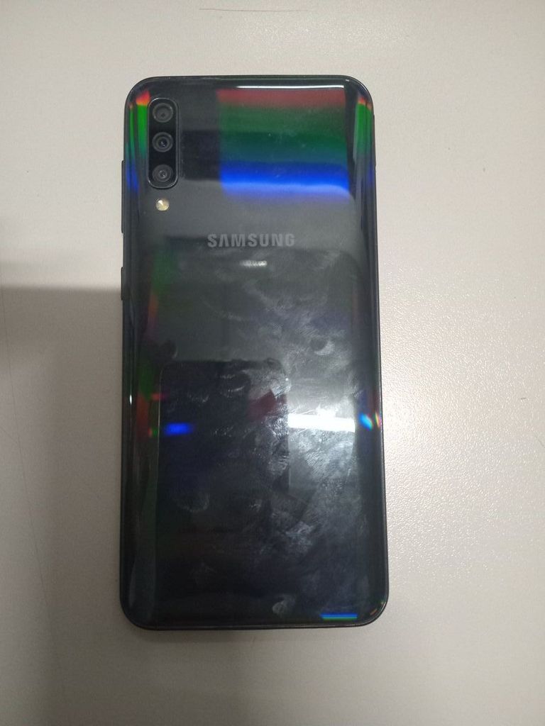 Объявление Samsung galaxy a50 sm-a505fn 4/64gb Б/У