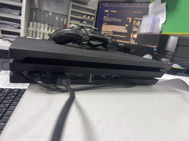 Объявление Sony playstation 4 pro 1tb Б/У