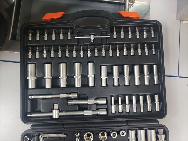 Оголошення Miol 58-040 Б/У