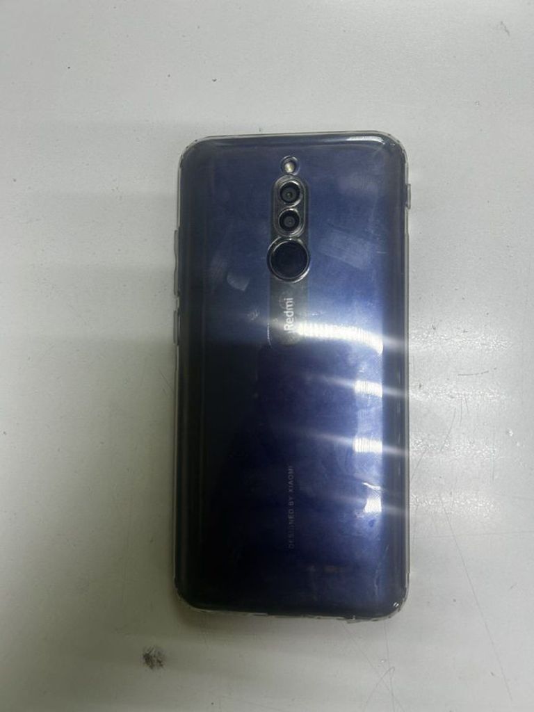 Купити Xiaomi Redmi 8 3/32GB Blue Б/У