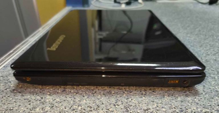 Lenovo 15/e1 1200 ddr3/4gb ddr3/hdd 500 gb/ssd *відсутній/*інтегрована Код:01-200890924. Изображение 9