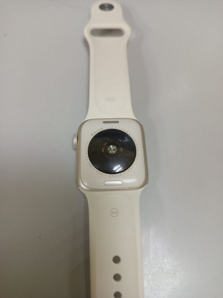 Оголошення Apple watch se 2 gps 40mm aluminium case Б/У