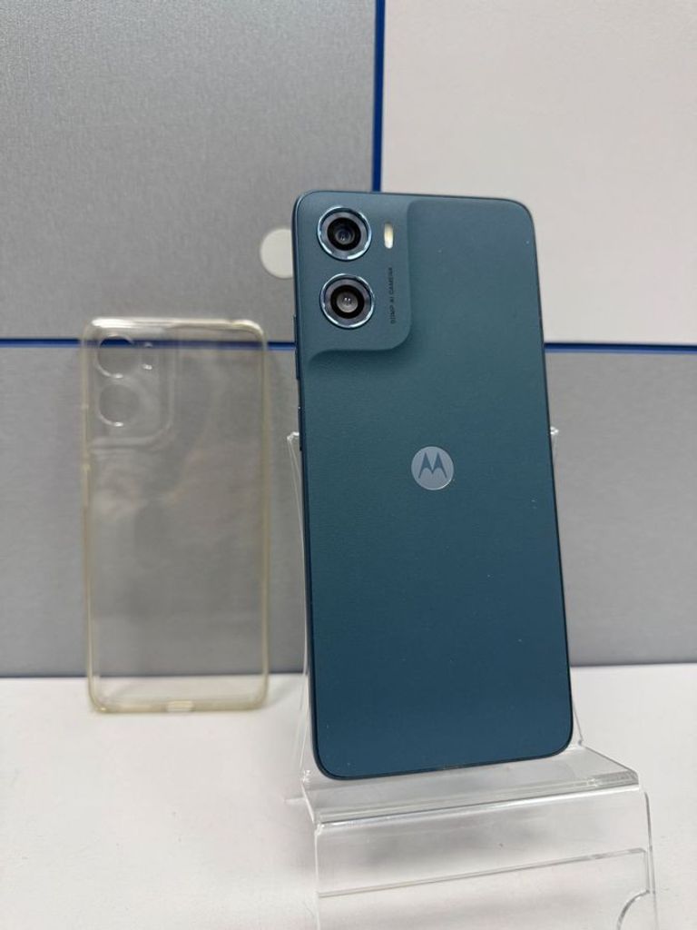 Дешево Motorola moto g06 4g 4/256gb з ломбарду