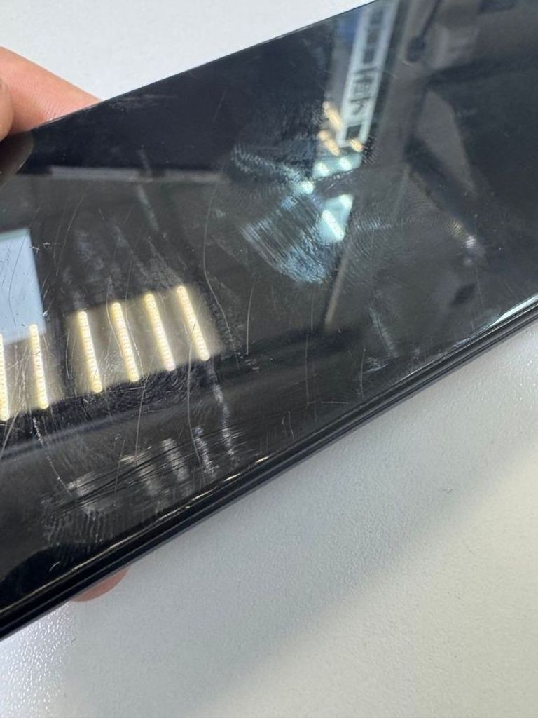 Оголошення Vivo y31 4/64gb Б/У