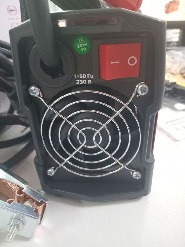 Дешево Vitals MMA-1400h LCD mini (237594) з ломбарду