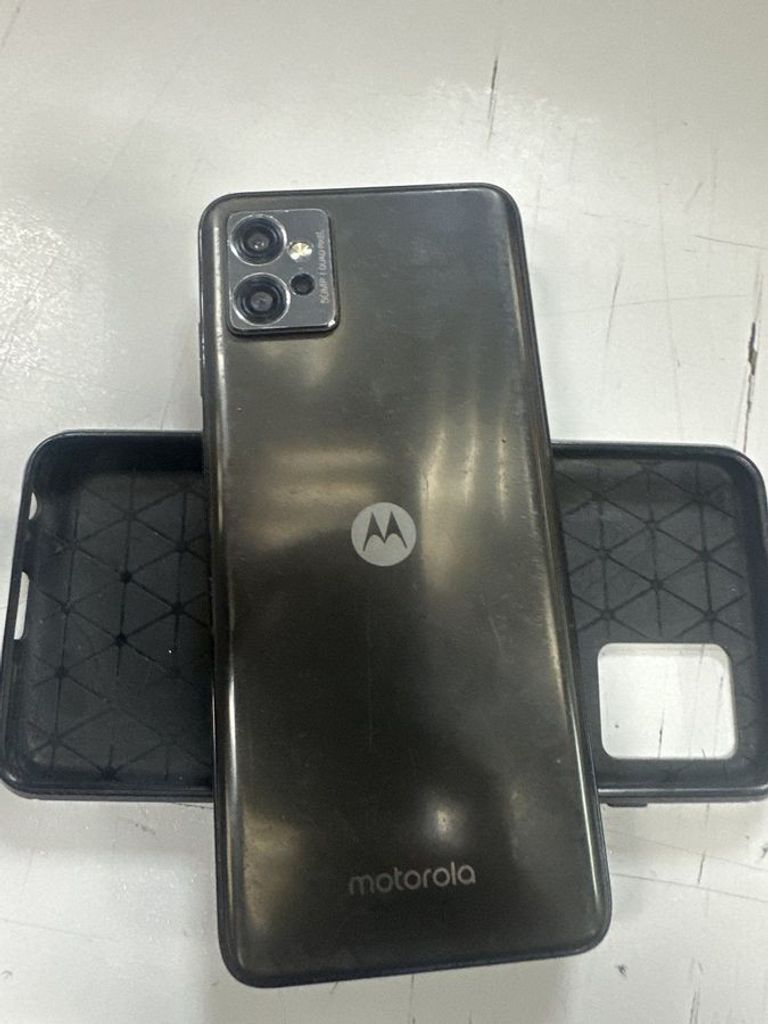 Дешево Motorola moto g32 6/128gb xt2235-2 з ломбарду