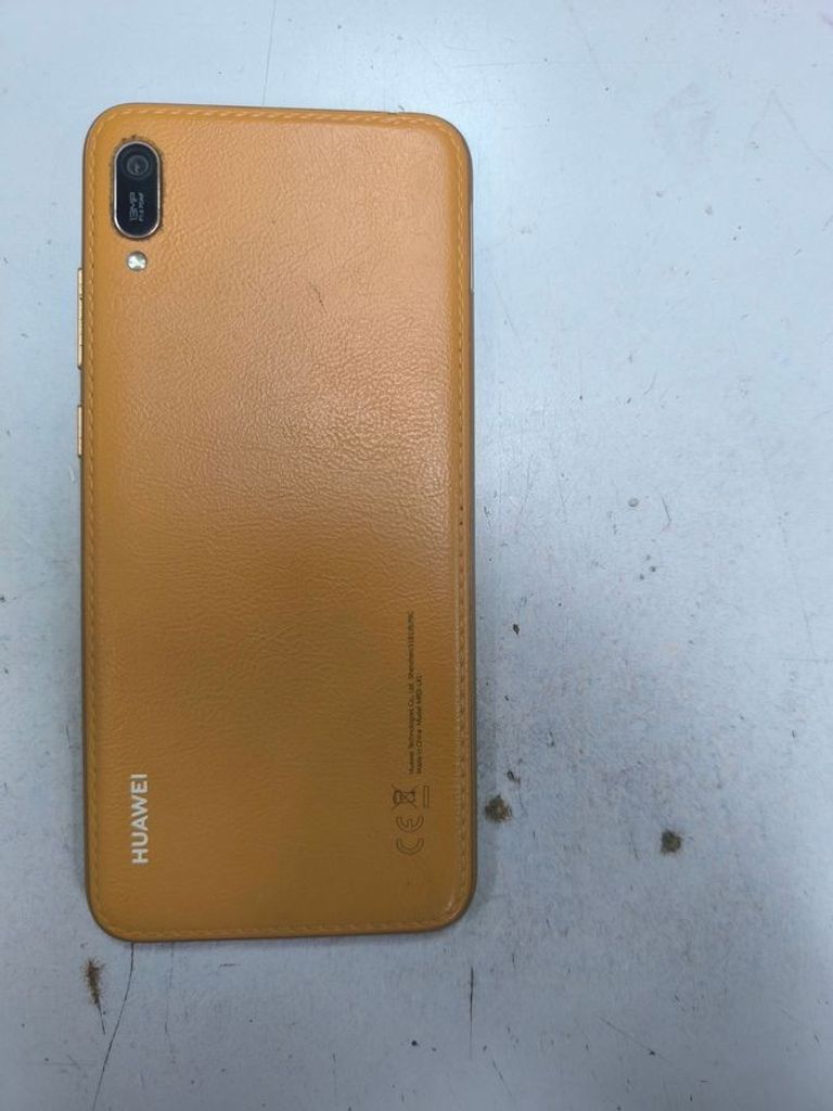 Оголошення Huawei y6 2019 2/32gb Б/У
