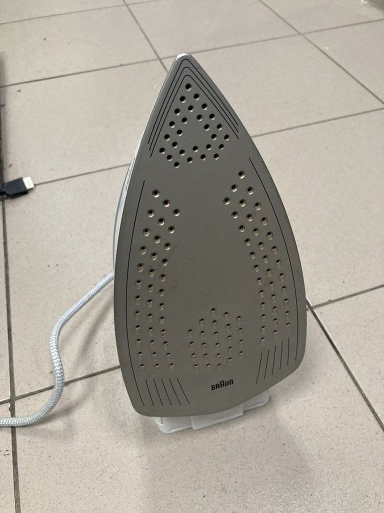 Дешиво Braun 4661e с ломбарда