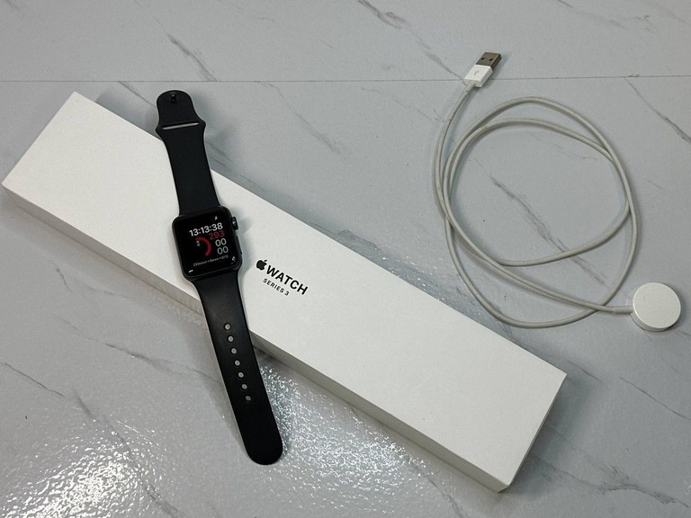 Купити Apple watch series 3 gps 38mm aluminum case a1858 Б/У