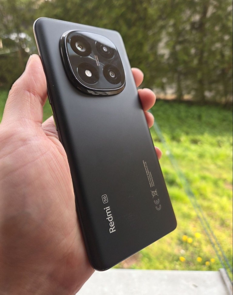 Купить Xiaomi Redmi Note 14 Pro+ 5G 12/512GB Midnight Black Б/У