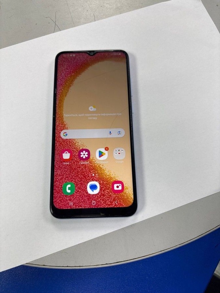 Дешево Samsung galaxy a04e a042f 3/32gb з ломбарду