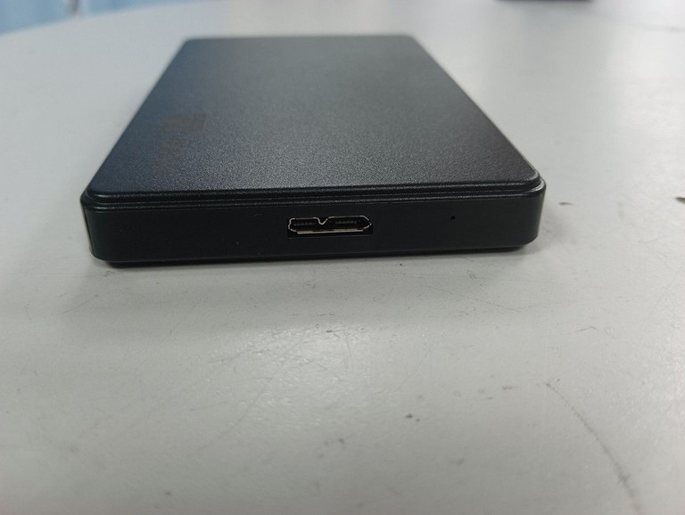 Оголошення Toshiba Canvio Basics 1 TB Black (HDTB410EKCAA) Б/У