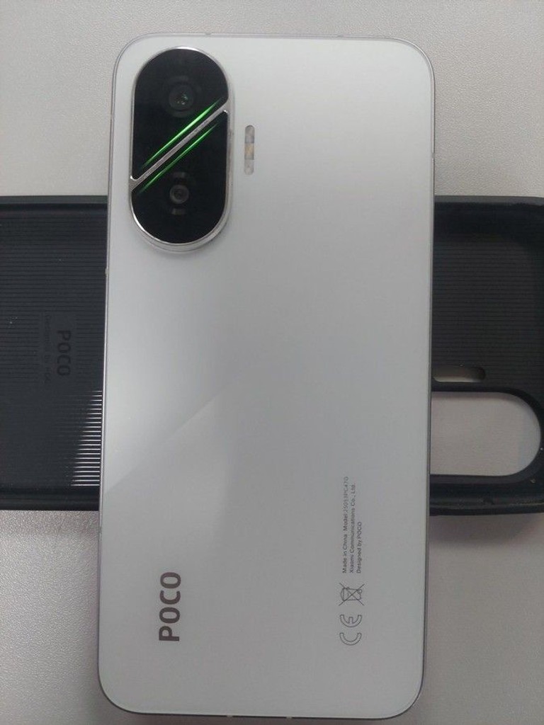 Дешево Poco F7 12/512GB Black з ломбарду