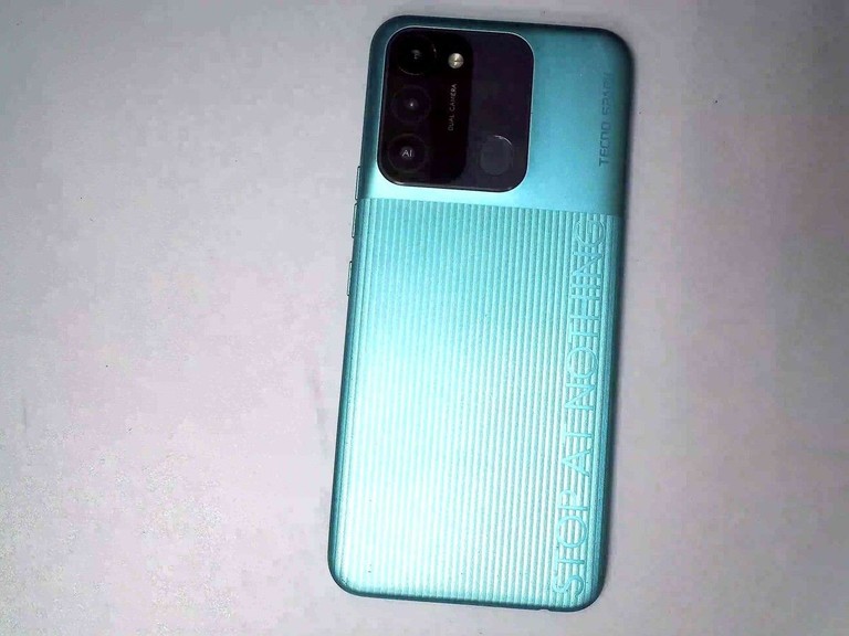 Оголошення Tecno spark go 2022 kg5m 2/32gb Б/У