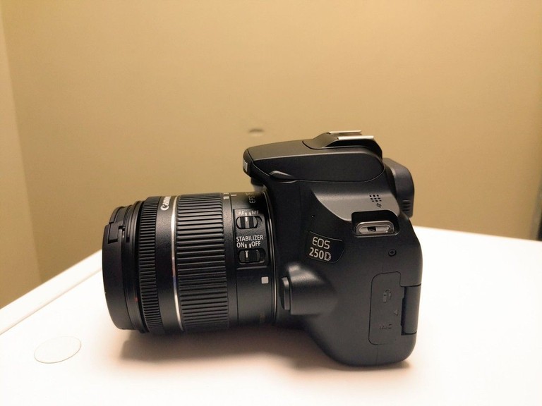 Canon eos 250d kit 18-55mm ef-s is stm Код:01-200999330. Зображення 8