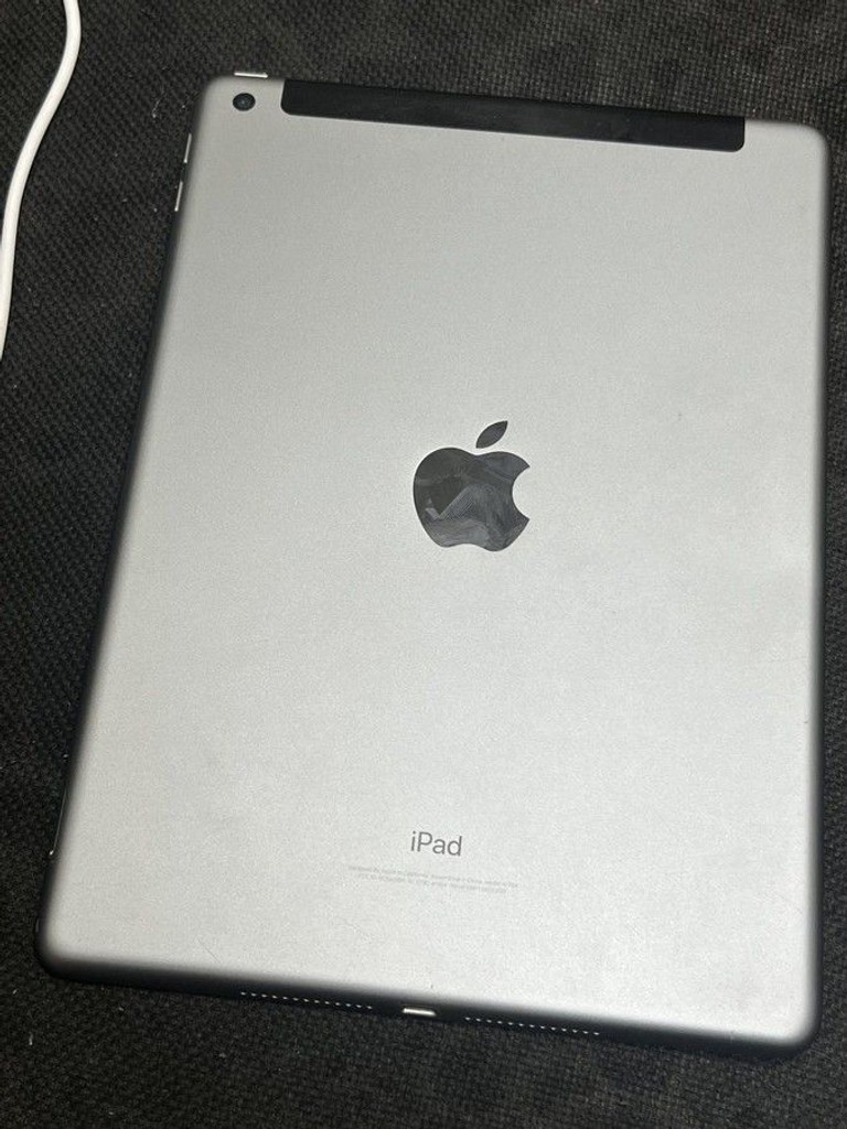 Купити Apple ipad 6 gen 2018 128gb wi-fi + lte Б/У
