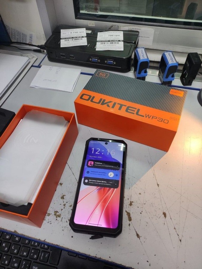 Купити Oukitel WP30 Pro 12/512GB Black Б/У