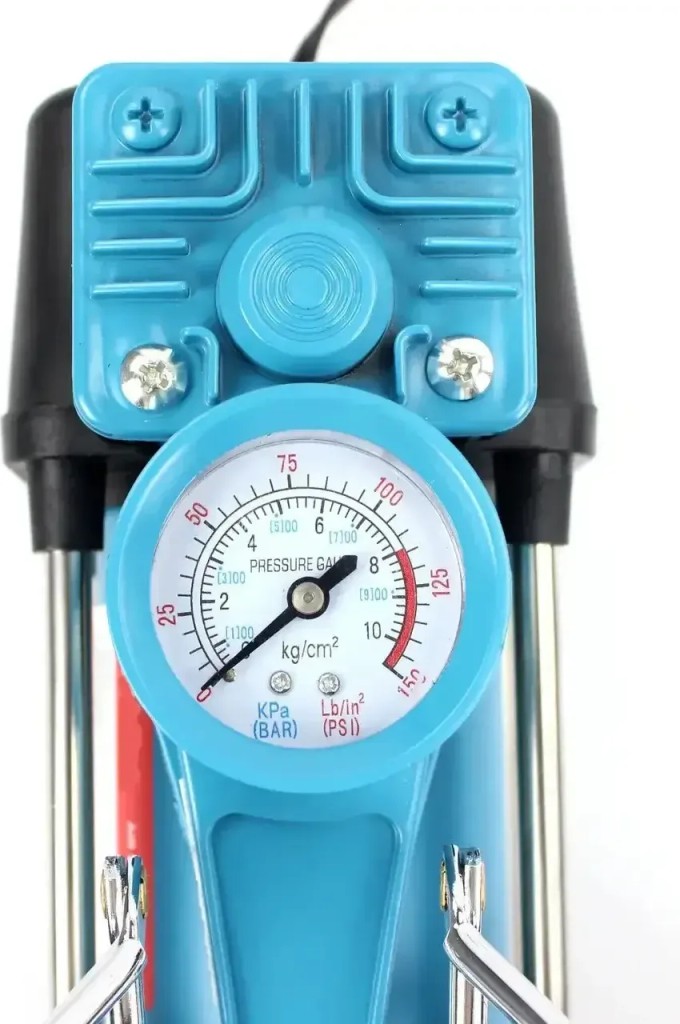 AD 636060 2-поршневий 12V з набором інструментів для ремонту шин у кейсі, зелений Код:null. Изображение 5