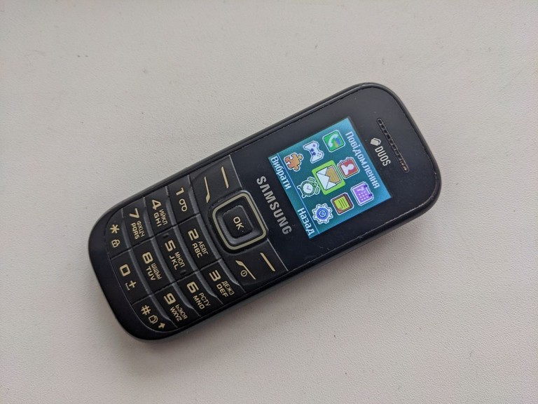 Samsung e1202i Код:null. Зображення 7