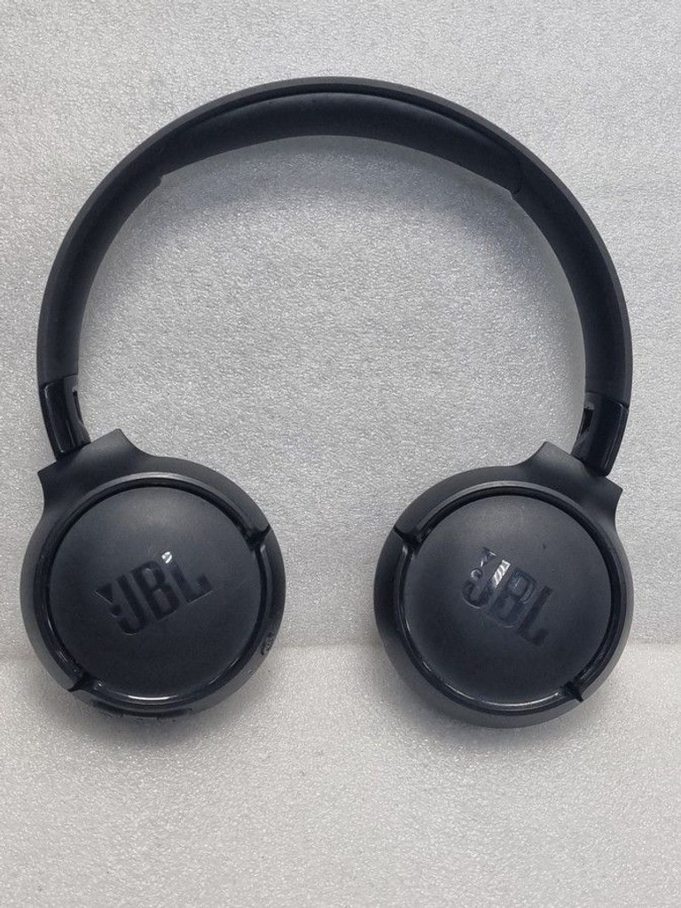 Купити Jbl tune 520bt Б/У