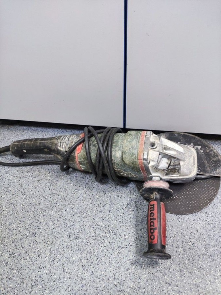 Объявление Metabo w 26-230 mvt Б/У