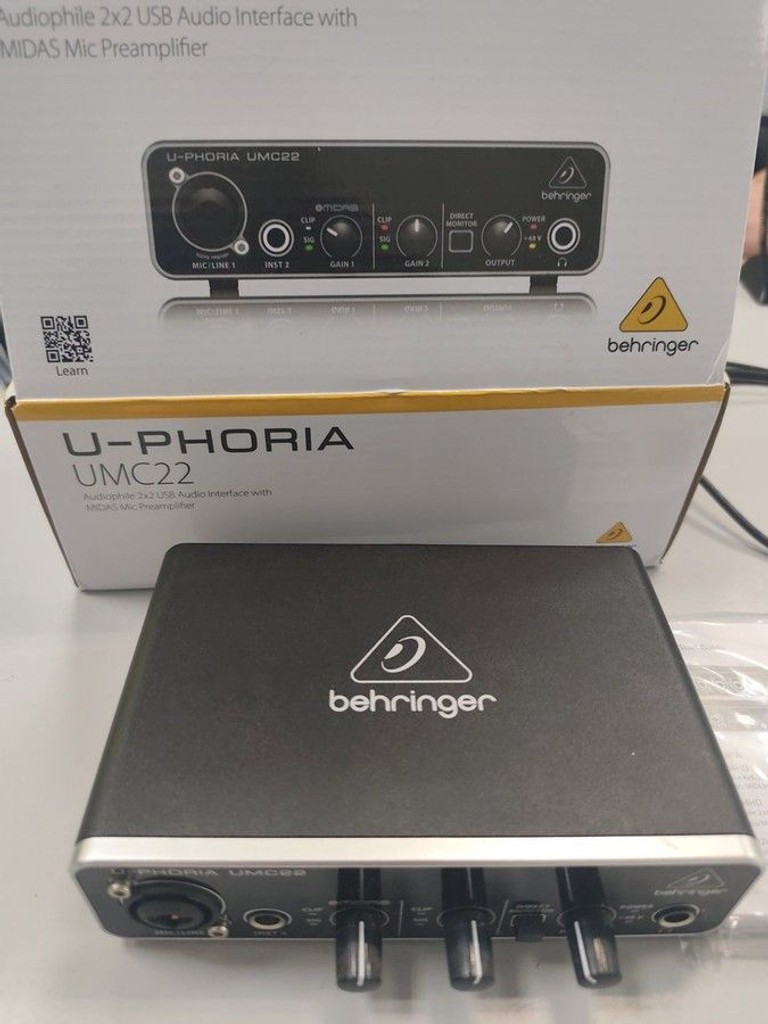 Оголошення Behringer UMC22 Б/У