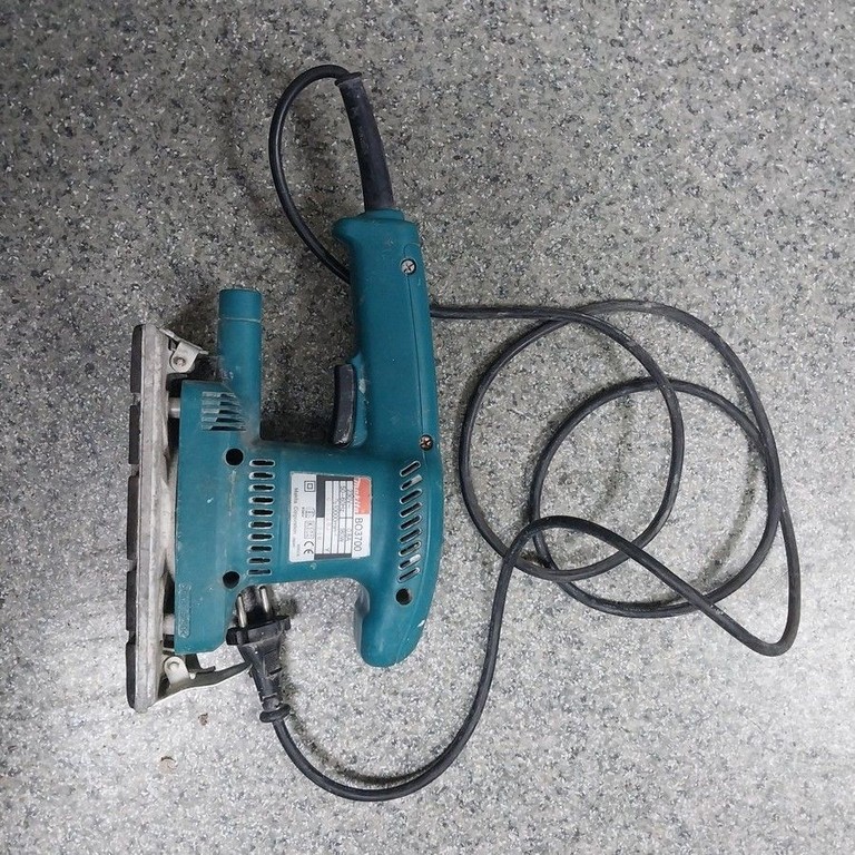 Оголошення Makita bo3700 Б/У