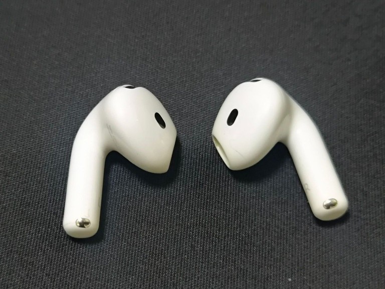 Розпродаж Apple airpods 4, продавець Техноскарб