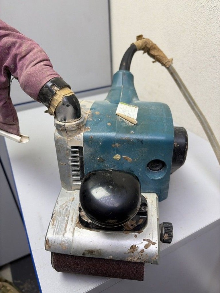 Розпродаж Makita 9403, продавець Техноскарб