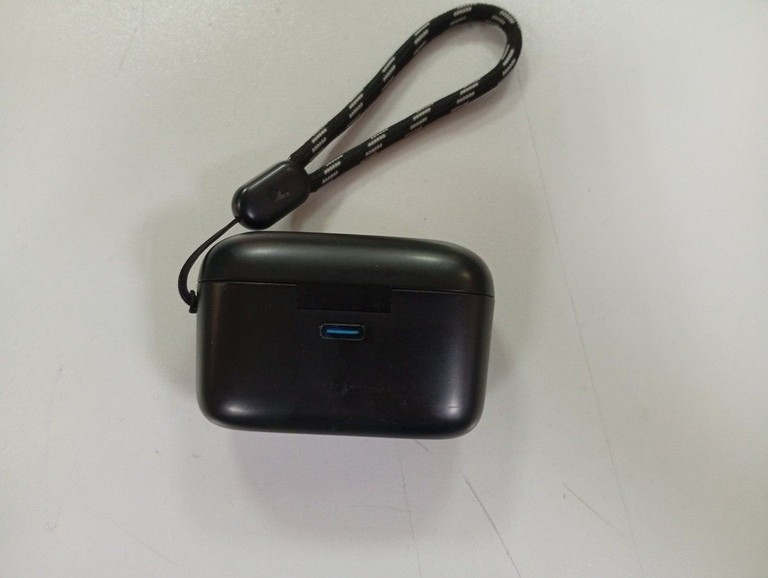 Купить Anker soundcore a25i Б/У