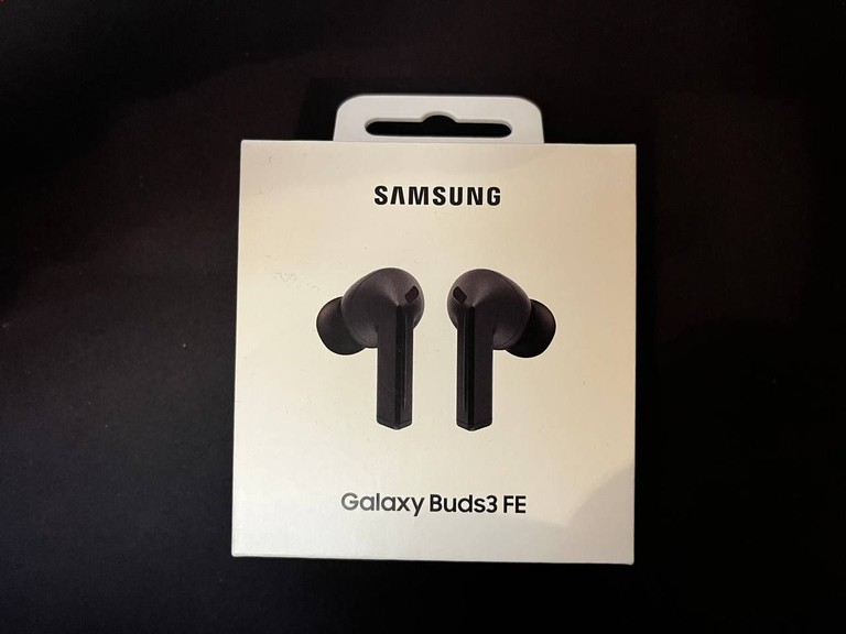 Купити Samsung Galaxy Buds 3 FE Black (SM-R420NZKASEK) Б/У