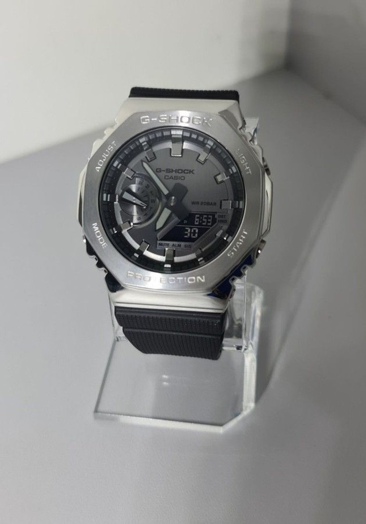 Дешево Casio GM-2100-1AER з ломбарду