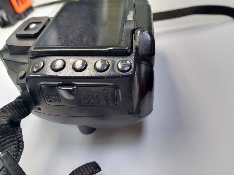 Nikon d5000 + af-s dx nikkor 18-55mm f/3,5-5,6g vr Код:01-201150098. Зображення 8