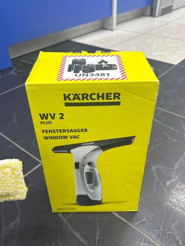 Дешево Karcher wv 2 plus np з ломбарду