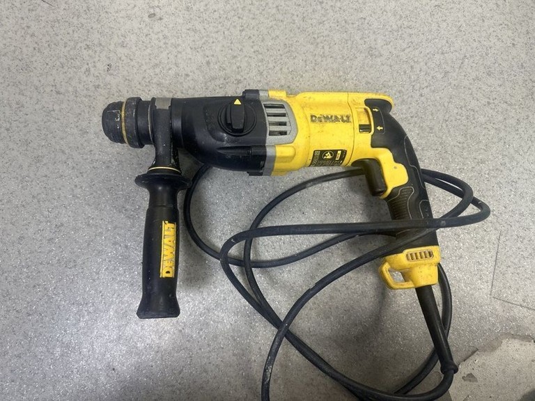 Купить Dewalt d25143 -ks Б/У